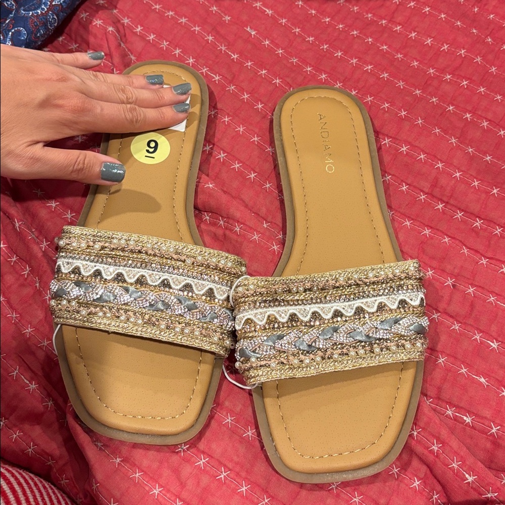 Women's Tan and Gray Sandals